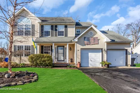 22 Taylor Rd, Brick, NJ 08723