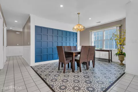 1606 Sweetbay Dr, Toms River, NJ 08755