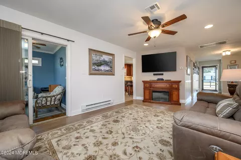 3 Bow Dr, Brick, NJ 08723 photo 6
