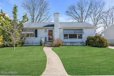 86 Riverdale Ave, Neptune City, NJ 07753