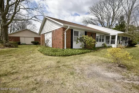 983 Aberdeen Dr # A, Lakewood, NJ 08701