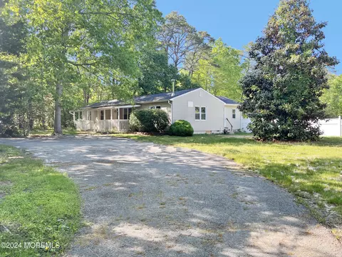 104 Polly Pod Rd, West Creek, NJ 08092