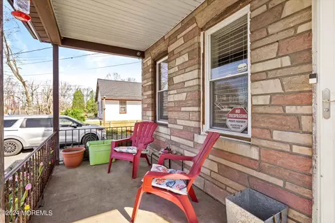 5 Temple Ave, Bordentown, NJ 08505