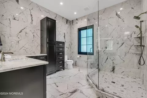 Bath - 1827 Celeste Dr, Wall, NJ 07719 photo 2 of 19