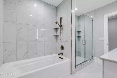 Bath - 1827 Celeste Dr, Wall, NJ 07719 photo 13 of 19