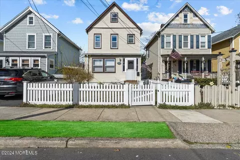 34 12 South Ave, Atlantic Highlands, NJ 07716