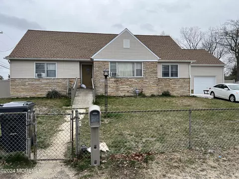 486 Barber Ave, Brick, NJ 08723