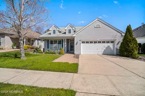 8 Windstar Dr, Little Egg Harbor, NJ 08087