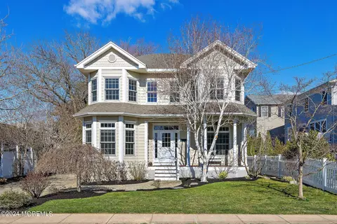 15 N Potter Ave, Manasquan, NJ 08736