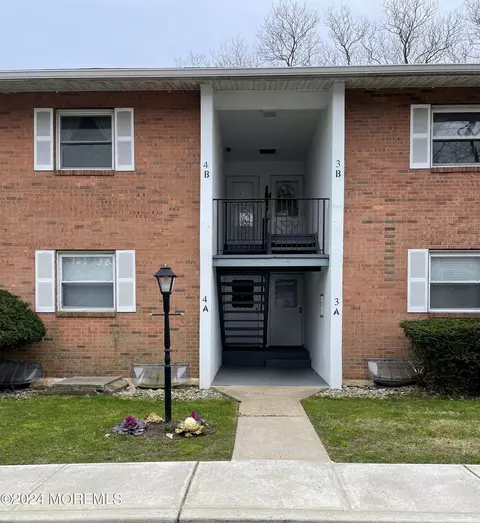 735 Greens Ave #4A, Long Branch, NJ 07740