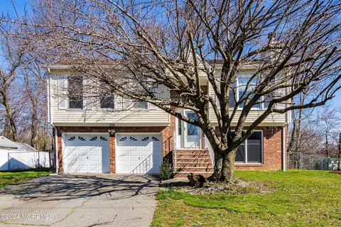 258 Milltown Rd, East Brunswick, NJ 08816