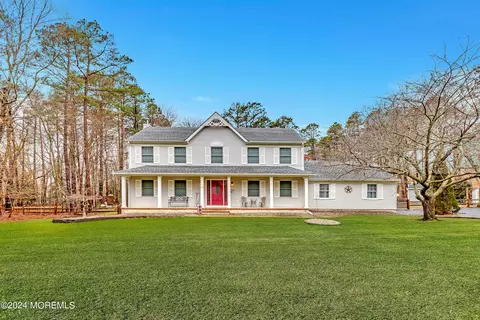 12 Woods Rd, New Egypt, NJ 08533