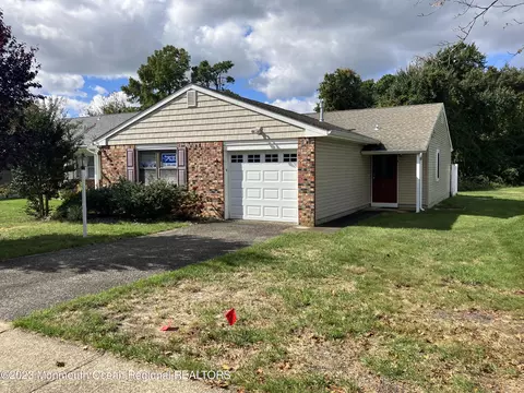 4 Mariner Ave, Brick, NJ 08723