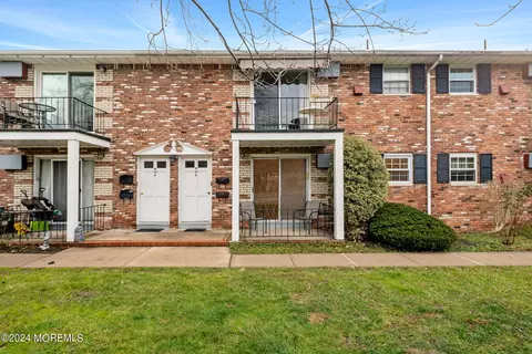 320 South St #10C, Morristown, NJ 07960