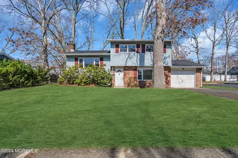 Exterior - 16 Fordham Rd, Jackson, NJ 08527 photo 5 of 18