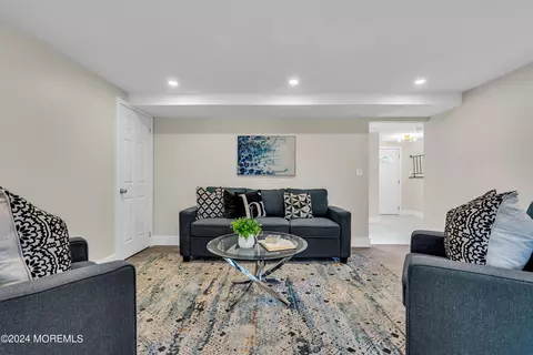 Living - 16 Fordham Rd, Jackson, NJ 08527 photo 6 of 7