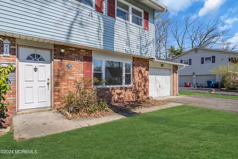 Exterior - 16 Fordham Rd, Jackson, NJ 08527 photo 8 of 18