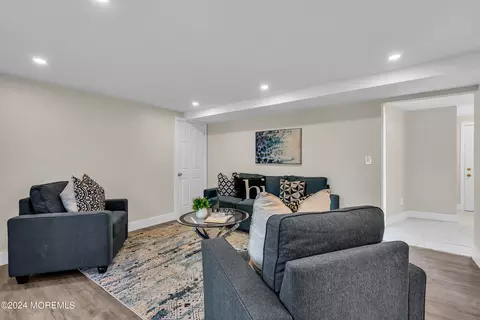 Living - 16 Fordham Rd, Jackson, NJ 08527 photo 4 of 7