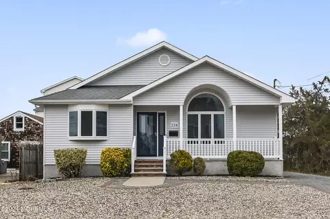 224 24th Ave, Seaside Park, NJ 08752