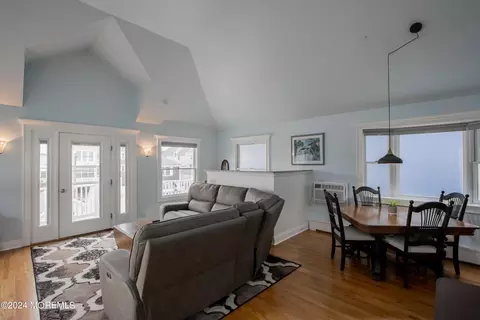 Other - 526 Ocean Ave, Sea Bright, NJ 07760 photo 1 of 6