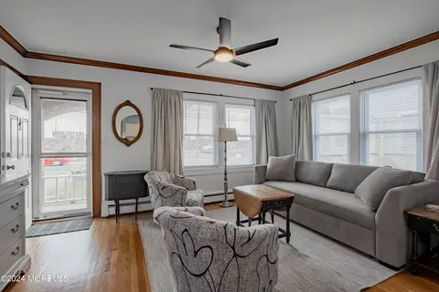 Living - 526 Ocean Ave, Sea Bright, NJ 07760 photo 8 of 11