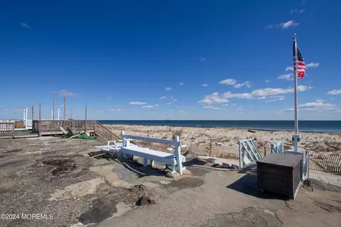 View/Area - 526 Ocean Ave, Sea Bright, NJ 07760 photo 7 of 9