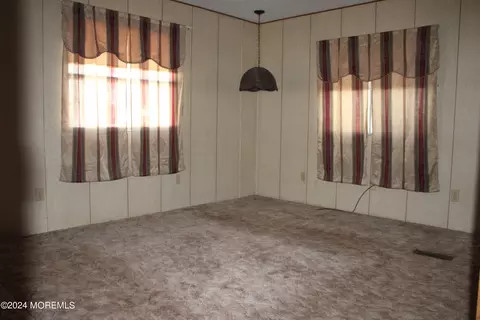 Living - 137 Mockingbird Way, Whiting, NJ 08759 photo 3 of 3