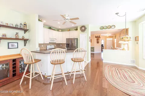 Kitchen - 104 Marlow Dr, Jackson, NJ 08527 photo 3 of 3