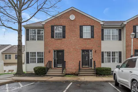 108 Dr James Parker Blvd #D10, Red Bank, NJ 07701