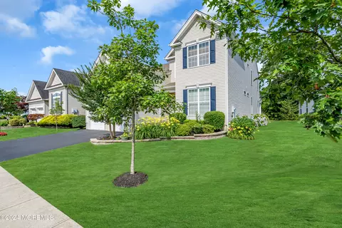 Exterior - 26 Arborridge Dr, Forked River, NJ 08731 photo 5 of 26
