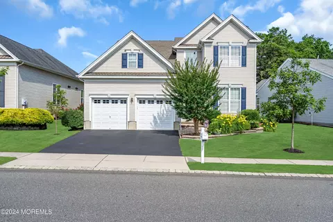26 Arborridge Dr, Forked River, NJ 08731