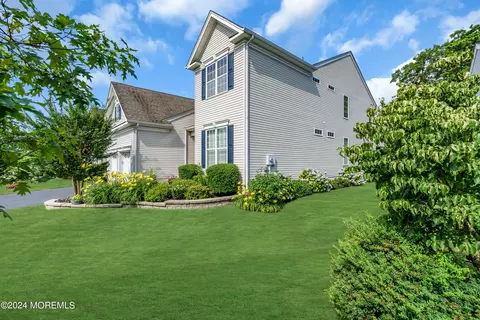 Exterior - 26 Arborridge Dr, Forked River, NJ 08731 photo 6 of 26