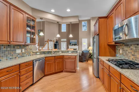 Kitchen - 26 Arborridge Dr, Forked River, NJ 08731 photo 3 of 6