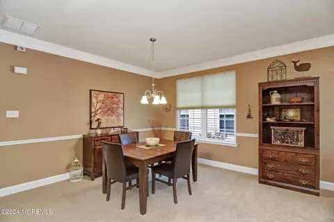 Dining - 37 Mason Dr, Jackson, NJ 08527 photo 4 of 8
