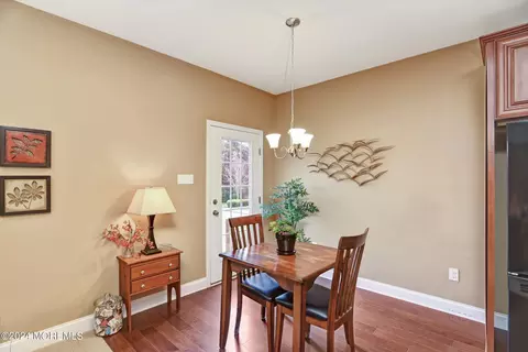 Dining - 37 Mason Dr, Jackson, NJ 08527 photo 6 of 8