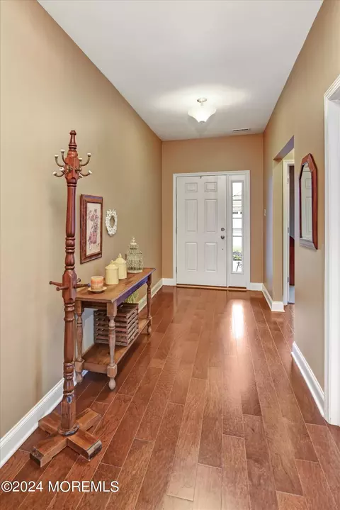 Entry Way - 37 Mason Dr, Jackson, NJ 08527 photo 2 of 3