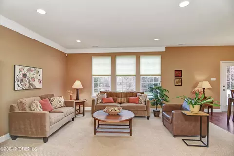 Living - 37 Mason Dr, Jackson, NJ 08527 photo 3 of 8