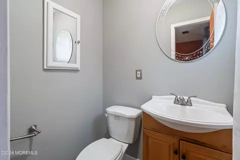 Bath - 875 Bowman Rd, Jackson, NJ 08527 photo 2 of 2