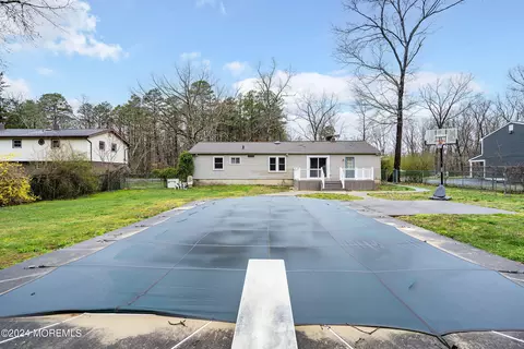 Exterior - 875 Bowman Rd, Jackson, NJ 08527 photo 6 of 8