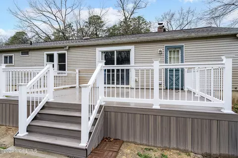 Exterior - 875 Bowman Rd, Jackson, NJ 08527 photo 4 of 8