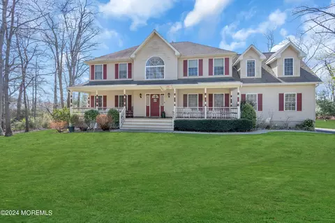 Exterior - 451 Cobain Rd, Jackson, NJ 08527 photo 2 of 9
