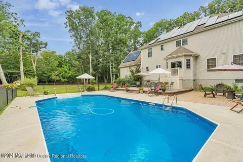 Exterior - 451 Cobain Rd, Jackson, NJ 08527 photo 9 of 9