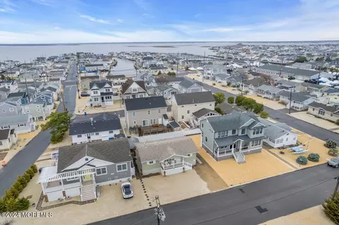 3205 Keith Ln, Lavallette, NJ 08735