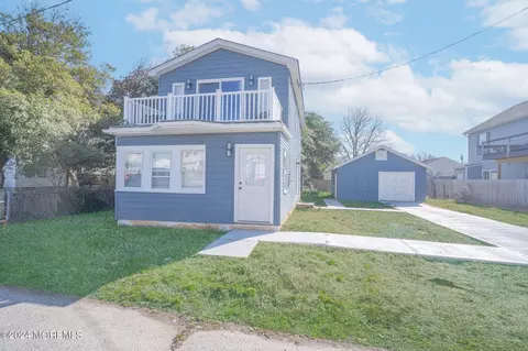 104 Columbia St, Villas, NJ 08251
