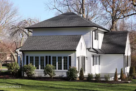 Exterior - 2 Heathcliff Rd, Rumson, NJ 07760 photo 8 of 13