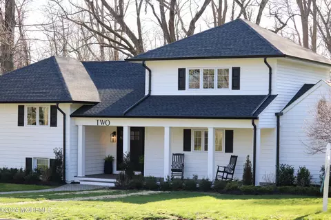 Exterior - 2 Heathcliff Rd, Rumson, NJ 07760 photo 3 of 13
