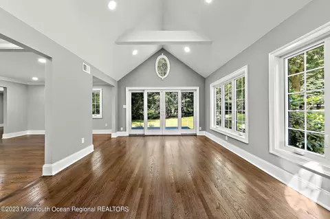 Dining - 2 Heathcliff Rd, Rumson, NJ 07760 photo 2 of 2