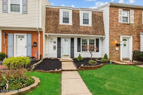 7 Kingsley Way, Freehold, NJ 07728