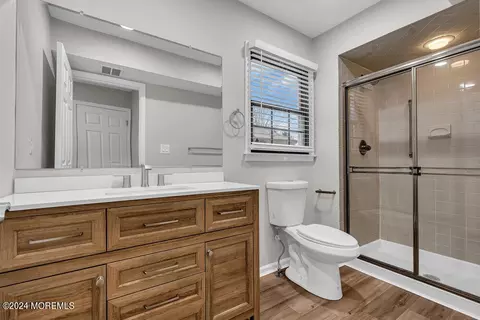 Bath - 20 Hampton Dr, Marlboro, NJ 07746 photo 1 of 2