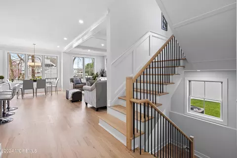 Entry Way - 624 Cedarcrest Dr, Brielle, NJ 08730 photo 4 of 9